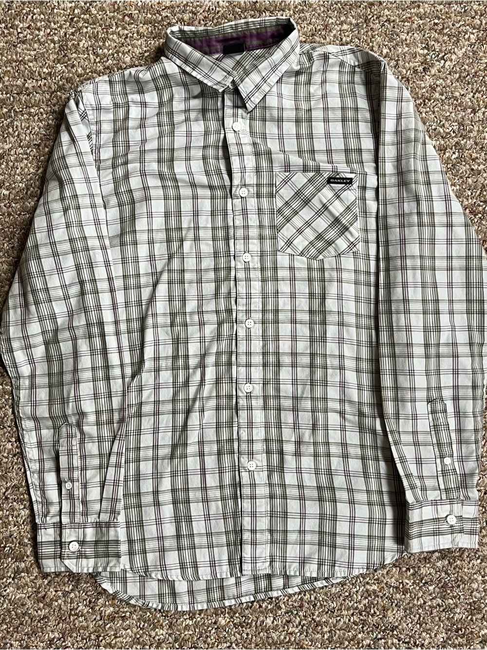 Oakley Men’s Long-Sleeve Plaid Button-Up Shirt in White and Olive